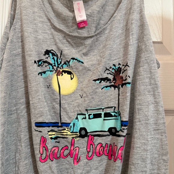 Set of 2 NWT Tank Tops - Picture 6 of 9